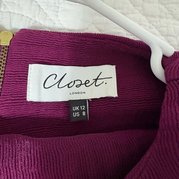 EUC - Closet London Elegant Plum Colored Ribbed Pencil Midi Dress - Picture 6 of 10